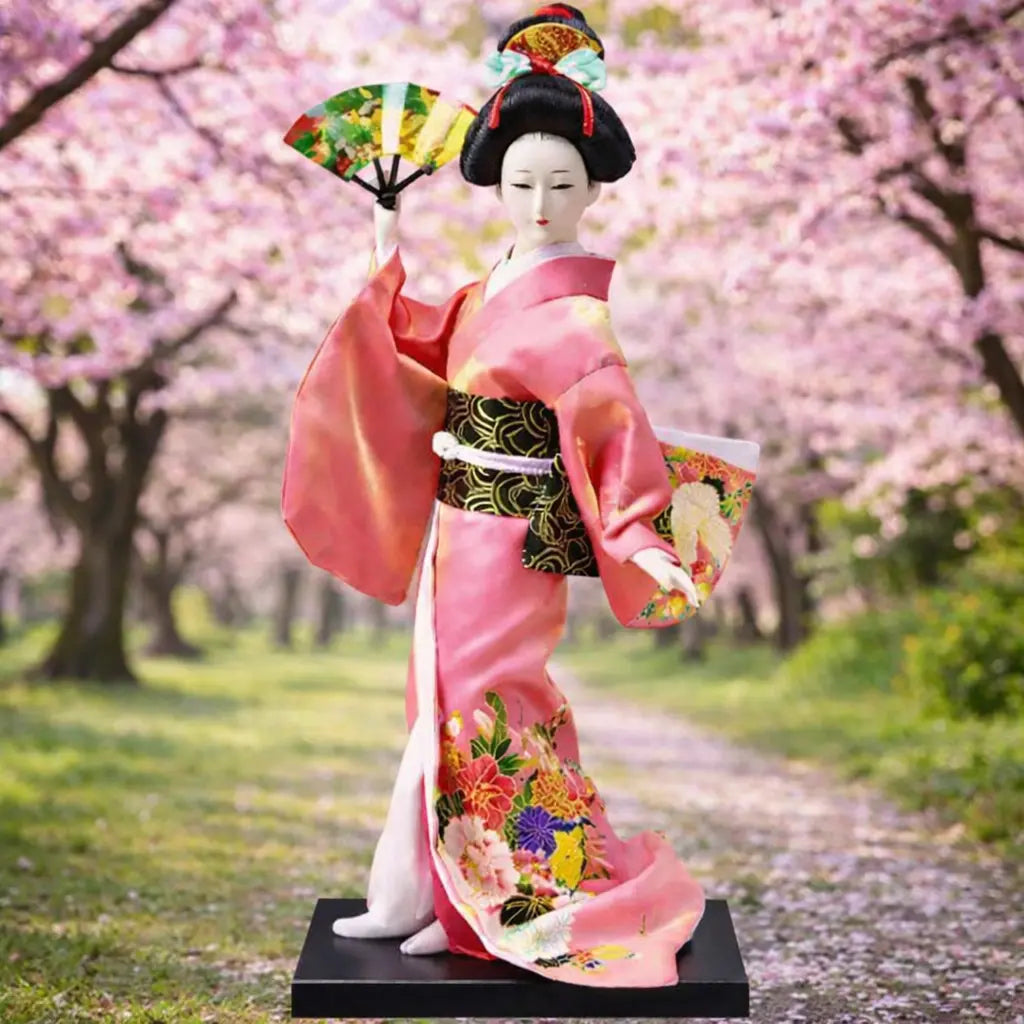 Figurine Geisha Éventail Traditionnel - Yoka