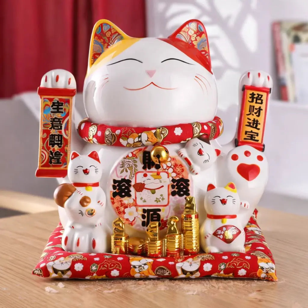Maneki Neko de Luxe Yoka